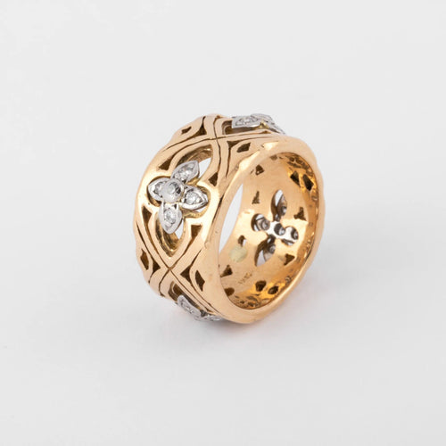 Bague Bague Motifs fleurs Or Jaune Ciselé 58 Facettes