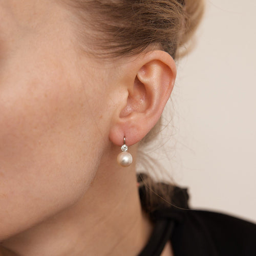 Boucles d'oreilles Dormeuses Perles, Diamants 58 Facettes