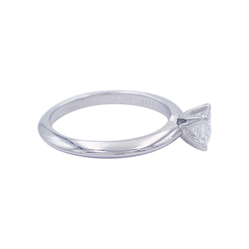 Bague 49 Bague Tiffany&Co. en platine, diamant taille princesse. 58 Facettes 32376