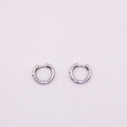 Boucles d'oreilles Créoles petites en or blanc 18k et diamants 58 Facettes