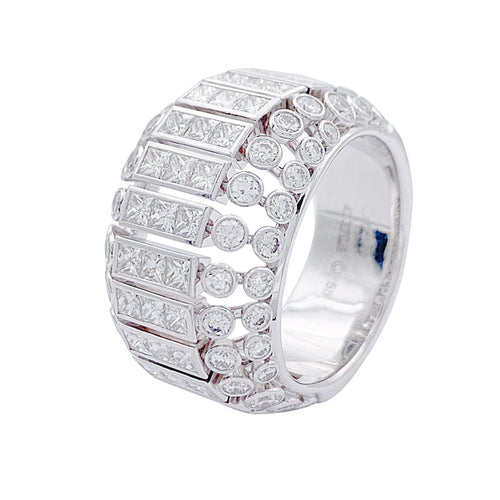 Bague 55 Bague Cartier, "Couronne", or blanc, diamants. 58 Facettes 32251