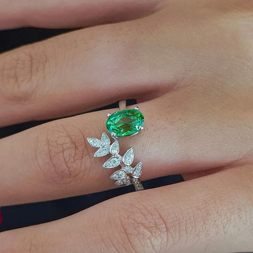 Bague Bague feuille grenat tsavorite diamants or blanc 58 Facettes