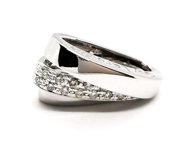 Pendentif Guy Laroche Pendentif Or blanc Diamant 58 Facettes 1599611CN