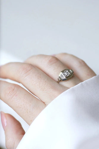 Bague Bague bandeau Art Deco diamants 58 Facettes