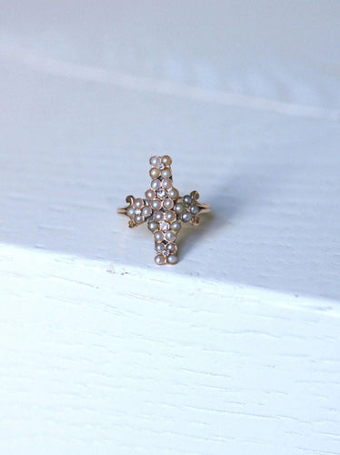 Bague Bague croix or rose, perles fines et diamants 58 Facettes
