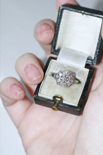 Bague Bague Hexagonale Art Déco Diamants 58 Facettes