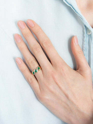 Bague or jaune et émeraudes 58 Facettes