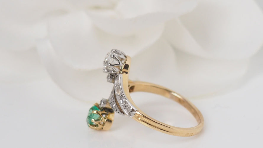 Bague 53.5 Bague Toi Et Moi En Or Et Platine, Emeraude Et Diamants 58 Facettes 31522
