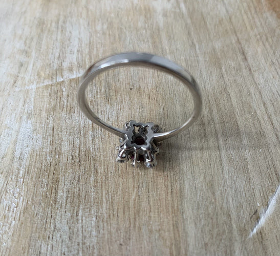 Bague Bague Marguerite Rubis et Diamant 58 Facettes 20400000334/U