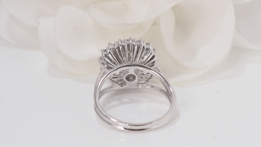 Bague 54.5 Bague double entourage en or blanc et diamants 58 Facettes 31982