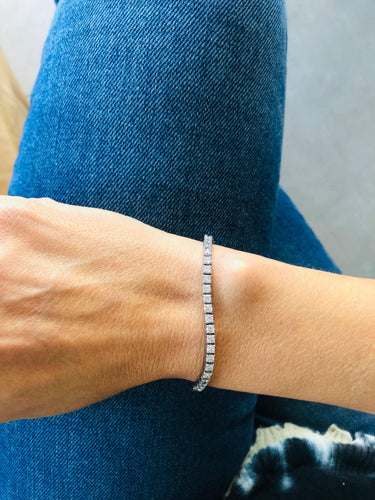 Bracelet Bracelet rivière en or gris et diamant 58 Facettes