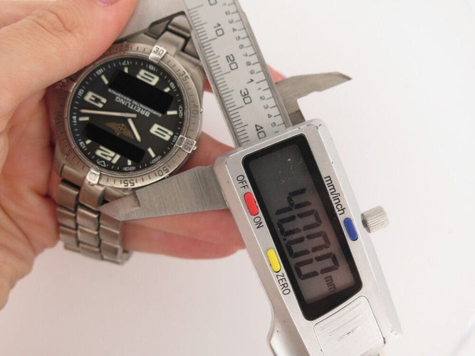 Montre montre BREITLING aerospace e75362 40 mm titane quartz chronographe 58 Facettes 253046