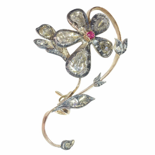 Broche Broche branche fleurie, diamants 58 Facettes 23031-0050