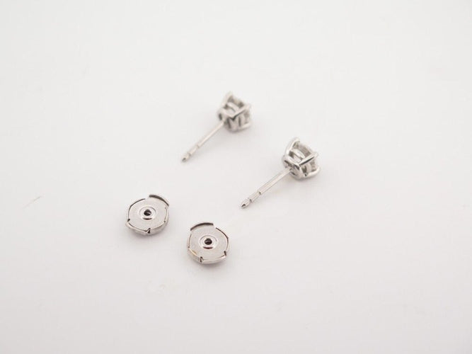 Boucles d'oreilles boucles d'oreilles TIFFANY & CO puces platine diamants 1.52ct ears 58 Facettes 253647