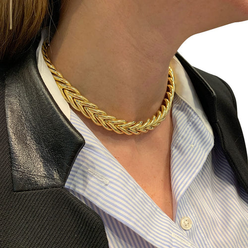 Collier Collier Boucheron "Tressé" en or jaune. 58 Facettes 31258