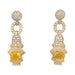 Boucles d'oreilles Boucles d'oreilles en or jaune saphirs jaunes et diamants. 58 Facettes 31560