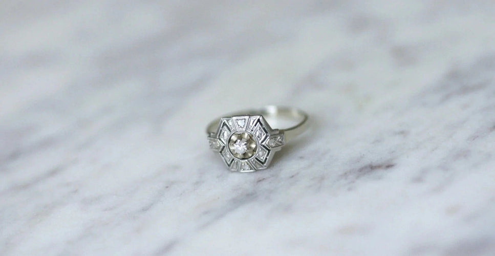 Bague Bague Hexagonale Art Déco Diamants 58 Facettes