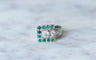 Chevalière Art Deco émeraudes et diamants 58 Facettes
