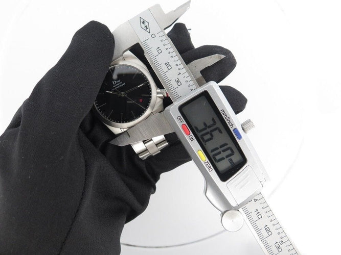 Montre montre DIOR HOMME chiffre rouge a03 084510 36 mm automatique acier 58 Facettes 252451