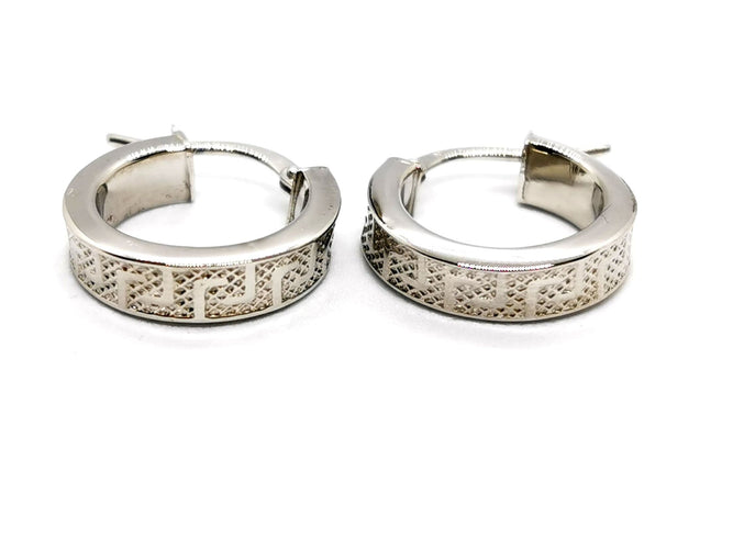 Boucles d'oreilles Boucles d'oreilles Créoles Or blanc 58 Facettes 1048319CD