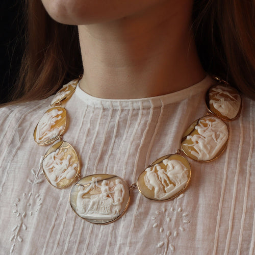 Collier Collier camée 58 Facettes 15164-0121