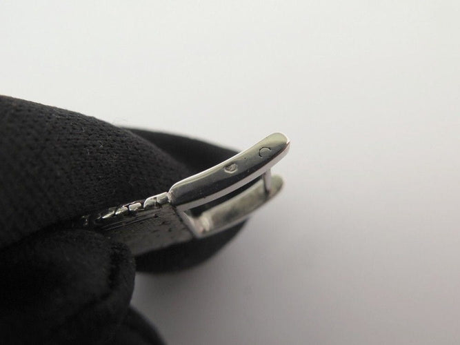 Montre vintage montre EBEL carre en or blanc 18k et diamants 0.4ct mecanique 58 Facettes 250142