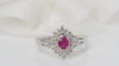 Bague Bague rubis ovale certifié et diamants 58 Facettes 31244