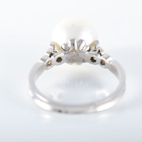 Bague 52 BAGUE OR GRIS PERLE BLANCHE ENTOURAGE DIAMANTS 58 Facettes LP 918