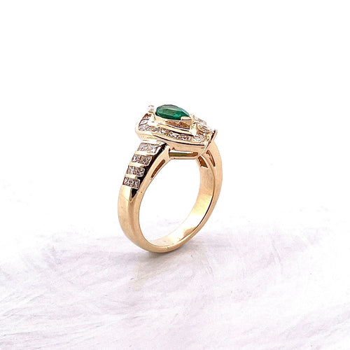 Bague Bague émeraude poire et diamants 58 Facettes