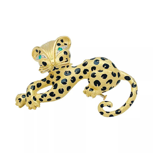 Broche Broche Fred "Léopard" en or jaune, diamants, émail et émeraudes. 58 Facettes 32381