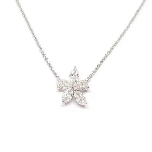 Collier Collier fleur de diamants or blanc 58 Facettes