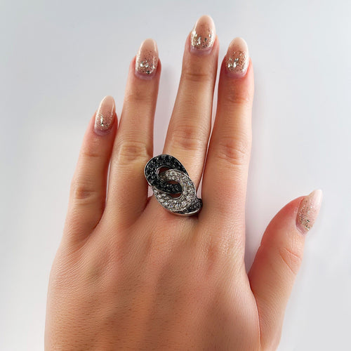 Bague 53 Bague Or Gris, Diamants Blancs et Noirs 58 Facettes 61E00437