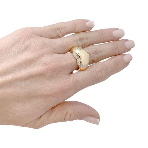 Bague 54 Bague Chaumet, "Chevalière Coeur", or jaune, diamants. 58 Facettes 32137