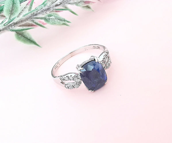 Bague Bague Saphir 1,70 ct taille coussin Diamants 58 Facettes AA 1588