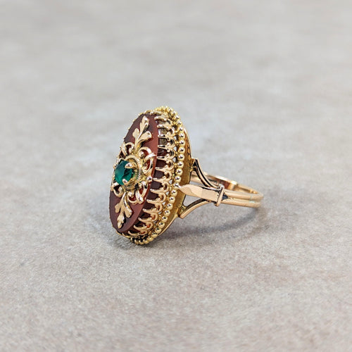 Bague Bague en or jaune et calcédoine 58 Facettes 19780