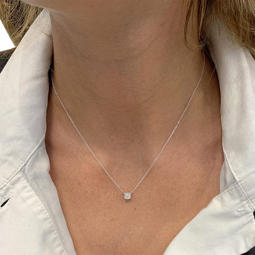 Collier Collier Dinh Van, "Le Cube", or blanc, diamant. 58 Facettes 32046