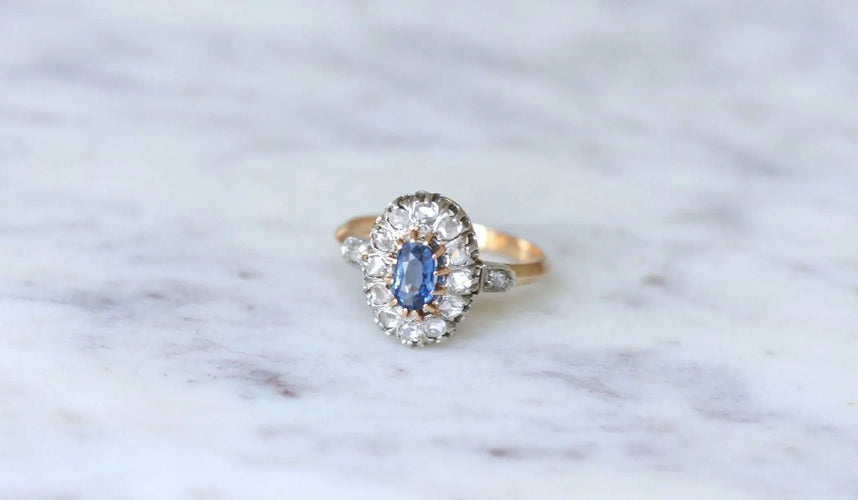 Bague 60 Bague Marguerite Saphir entourage Diamants 58 Facettes