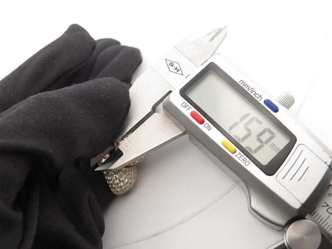 Bague 53 vintage bague CARTIER ying et yang pavage 160 diamants 5.25ct or 18k 58 Facettes 256021