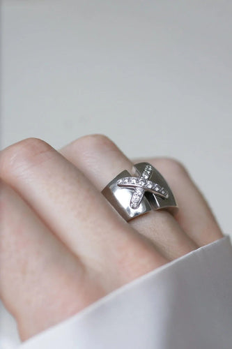 Bague 52 CHAUMET - Bague "Liens croisés" Or blanc Diamants 58 Facettes