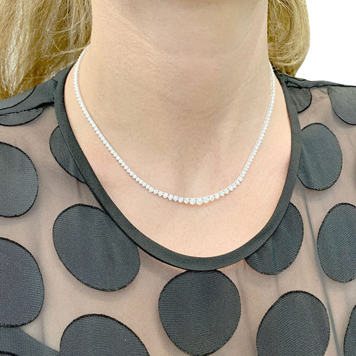 Collier Collier rivière or blanc, diamants. 58 Facettes 32333