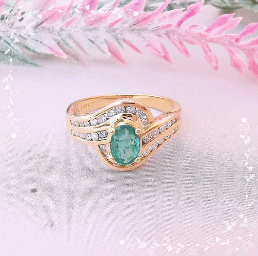 Bague Bague Emeraude Diamants Or jaune 58 Facettes AA 1488