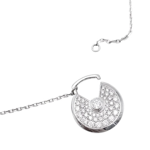 Collier Collier Cartier, "Amulette", or blanc, diamants. 58 Facettes 32992