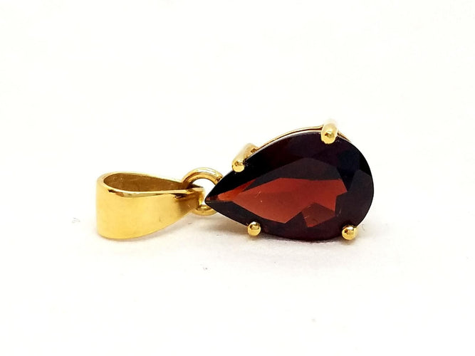 Pendentif Pendentif Or jaune Grenat 58 Facettes 06577CD
