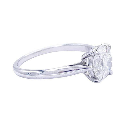 Bague 52 Bague solitaire en or blanc, diamant 1,36 carat. 58 Facettes 32183