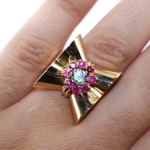 Bague 56 Bague ruban Or jaune et Diamant 58 Facettes