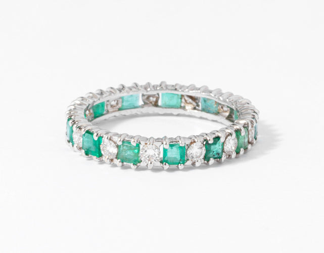 Bague Alliance en diamant et émeraudes sur or gris 58 Facettes