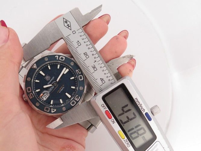 Montre montre TAG HEUER aquaracer 43 mm automatique acier 58 Facettes 256976