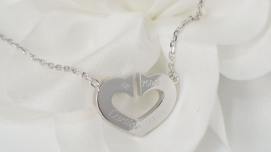 Collier Collier Cartier Symboles cœur en or blanc 58 Facettes