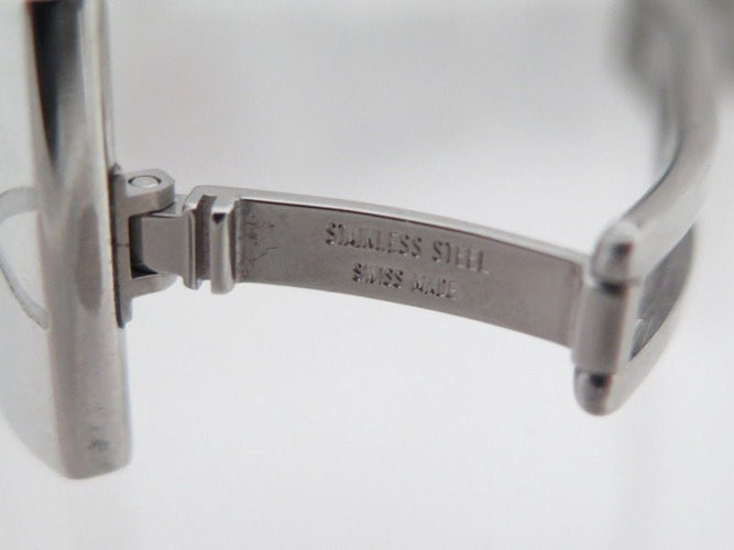 Montre montre TUDOR archeo 30210 tonneau acier femme 30 mm quartz 58 Facettes 193239