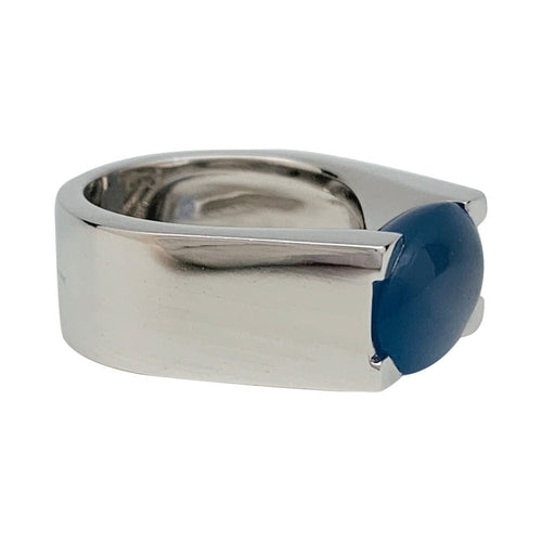 Bague 53 Bague Cartier, "Tankissime", or blanc, calcédoine bleue. 58 Facettes 31792